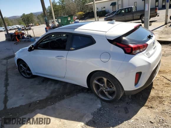 2019 Hyundai Veloster 2.0 z VIN KMHTG6AF7KU017206, wystawiony jako Copart lot #48243135 z przebiegiem 104 697 mil mil oraz Szkoda całkowita • Salvage title. Historia ofert i sprzedaży dostępna na DreamBid. Obrazek 2.
