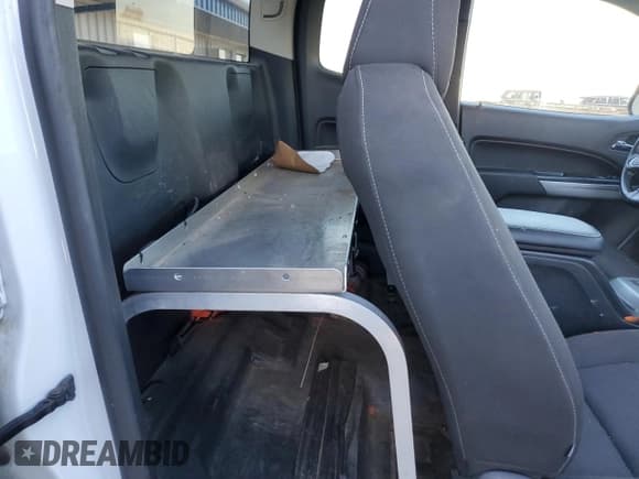 ✅ 2022 Chevrolet Colorado 2WD LT • VIN: 1GCHSCEA9N1244652 • Lot: 77408984. Wystawiony na Copart z przebiegiem 38 618 mil. Bezpłatny archiwum sprzedaży aukcyjnych z USA i szczegółowy raport historii pojazdu na DreamBid. Zdjęcie 10.