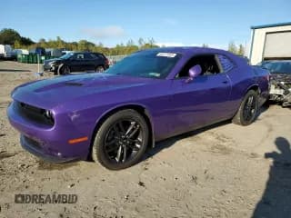 ✅ 2019 Dodge Challenger SXT • VIN: 2C3CDZGG4KH604128 • Lot: 69777353. Wystawiony na Copart z przebiegiem 25 428 mil. Bezpłatny archiwum sprzedaży aukcyjnych z USA i szczegółowy raport historii pojazdu na DreamBid. Zdjęcie 1.