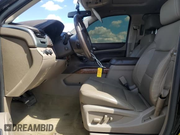 ✅ 2016 Chevrolet Tahoe LTZ • VIN: 1GNSKCKC7GR161521 • Лот: 70544905. Опубликован ранее на Copart с пробегом Не указан. Бесплатный доступ к архиву аукционных продаж из США и подробный отчёт об истории автомобиля на DreamBid. Изображение 7.