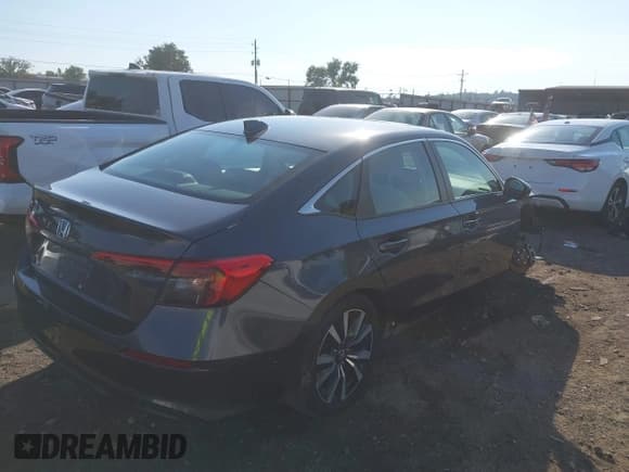 ✅ 2022 Honda Civic EX • VIN: 2HGFE1F76NH312639 • Lot: 43367129. Listed on IAAI with 94,035 mi. Free auction sales archive from the USA and detailed vehicle history report at DreamBid. Image 4.