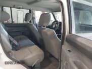 ✅ 2006 Jeep Commander • VIN: 1J8HG48K06C225823 • Lot: 41781215. Wystawiony na IAAI z przebiegiem 172 751 mil. Bezpłatny archiwum sprzedaży aukcyjnych z USA i szczegółowy raport historii pojazdu na DreamBid. Zdjęcie 8.