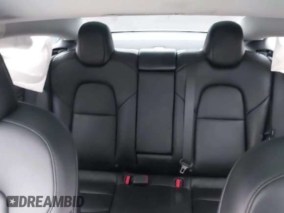 ✅ 2020 Tesla Model 3 Standard Range Plus • VIN: 5YJ3E1EA7LF633297 • Лот: 43512248. Опубликован ранее на IAAI с пробегом Не указан. Бесплатный доступ к архиву аукционных продаж из США и подробный отчёт об истории автомобиля на DreamBid. Изображение 8.