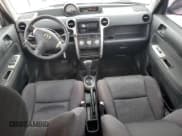 ✅ 2005 Scion xB • VIN: JTLKT324250174150 • Лот: 91933975. Опубликован ранее на Copart с пробегом 273 273 миль. Бесплатный доступ к архиву аукционных продаж из США и подробный отчёт об истории автомобиля на DreamBid. Изображение 8.