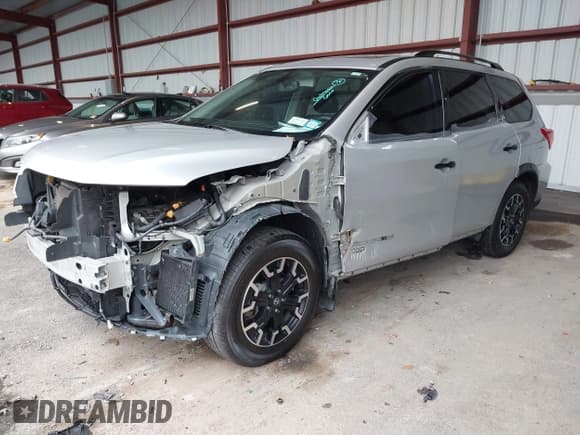 ✅ 2020 Nissan Pathfinder SL • VIN: 5N1DR2CM3LC637027 • Lot: 43399065. Listed on IAAI with 116,814 mi. Free auction sales archive from the USA and detailed vehicle history report at DreamBid. Image 2.