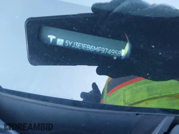 ✅ 2021 Tesla Model 3 Long Range • VIN: 5YJ3E1EB6MF974958 • Lot: 43416718. Wystawiony na IAAI z przebiegiem 95 773 mil. Bezpłatny archiwum sprzedaży aukcyjnych z USA i szczegółowy raport historii pojazdu na DreamBid. Zdjęcie 19.