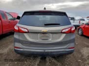 ✅ 2018 Chevrolet Equinox LT • VIN: 3GNAXSEV5JS608159 • Lot: 94099445. Wystawiony na Copart z przebiegiem Nie podano. Bezpłatny archiwum sprzedaży aukcyjnych z USA i szczegółowy raport historii pojazdu na DreamBid. Zdjęcie 6.