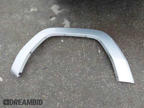 ✅ 2008 Jeep Commander Limited • VIN: 1J8HG58N68C124949 • Lot: 40725093. Listed on IAAI with 180,307 mi. Free auction sales archive from the USA and detailed vehicle history report at DreamBid. Image 12.