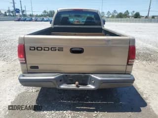 ✅ 2002 Dodge Dakota • VIN: 1B7FL16X62S519749 • Lot: 52776145. Wystawiony na Copart z przebiegiem 158 601 mil. Bezpłatny archiwum sprzedaży aukcyjnych z USA i szczegółowy raport historii pojazdu na DreamBid. Zdjęcie 6.