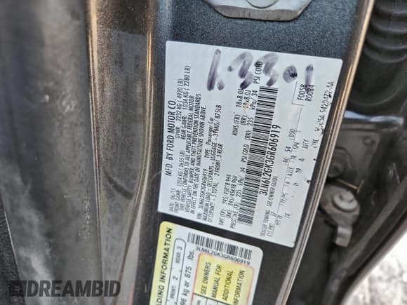 ✅ 2016 Lincoln MKZ • VIN: 3LN6L2GK3GR606919 • Lot: 95086955. Listed on Copart with 167,456 mi. Free auction sales archive from the USA and detailed vehicle history report at DreamBid. Image 13.