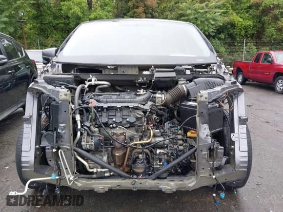 ✅ 2017 Honda Pilot EX-L • VIN: 5FNYF5H77HB033090 • Lot: 42359412. Listed on IAAI with 131,032 mi. Free auction sales archive from the USA and detailed vehicle history report at DreamBid. Image 13.