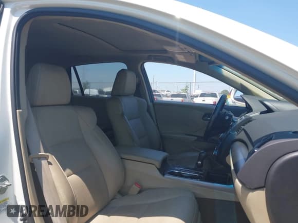 ✅ 2013 Acura RDX • VIN: 5J8TB3H36DL013252 • Лот: 42799586. Опубликован ранее на IAAI с пробегом 88 029 миль. Бесплатный доступ к архиву аукционных продаж из США и подробный отчёт об истории автомобиля на DreamBid. Изображение 5.