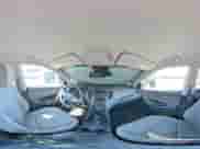 2017 Hyundai Santa Fe SE z VIN KM8SM4HF0HU167908, wystawiony jako Copart lot #83989185 z przebiegiem 73 036 mil mil oraz Szkoda całkowita • Salvage title. Historia ofert i sprzedaży dostępna na DreamBid. Obrazek 16.