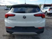 ✅ 2021 Buick Encore GX Preferred • VIN: KL4MMBS21MB162921 • Lot: 43523189. Wystawiony na IAAI z przebiegiem 23 276 mil. Bezpłatny archiwum sprzedaży aukcyjnych z USA i szczegółowy raport historii pojazdu na DreamBid. Zdjęcie 16.