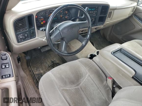 ✅ 2005 Chevrolet Silverado 1500 • VIN: 1GCEC19VX5Z106489 • Лот: 43165345. Опубликован ранее на Copart с пробегом 235 246 миль. Бесплатный доступ к архиву аукционных продаж из США и подробный отчёт об истории автомобиля на DreamBid. Изображение 8.