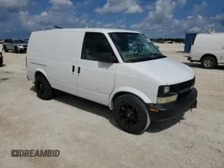 ✅ 2005 Chevrolet Astro Cargo • VIN: 1GCDM19X95B113405 • Lot: 72017174. Listed on Copart with 92,864 mi. Free auction sales archive from the USA and detailed vehicle history report at DreamBid. Image 4.