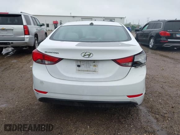 ✅ 2016 Hyundai Elantra SE • VIN: 5NPDH4AE8GH787014 • Lot: 42321685. Listed on IAAI with 166,626 mi. Free auction sales archive from the USA and detailed vehicle history report at DreamBid. Image 16.