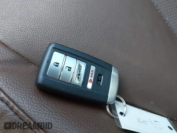 ✅ 2021 Acura ILX Premium • VIN: 19UDE2F74MA002189 • Lot: 42378519. Wystawiony na IAAI z przebiegiem 83 321 mil. Bezpłatny archiwum sprzedaży aukcyjnych z USA i szczegółowy raport historii pojazdu na DreamBid. Zdjęcie 11.