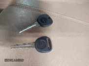 ✅ 2007 Chevrolet Suburban LT • VIN: 3GNFK16337G143209 • Lot: 42791126. Listed on IAAI with 275,673 mi. Free auction sales archive from the USA and detailed vehicle history report at DreamBid. Image 11.