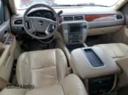 ✅ 2010 GMC Yukon SLT • VIN: 1GKUCCE01AR130048 • Lot: 56695885. Listed on Copart with 206,344 mi. Free auction sales archive from the USA and detailed vehicle history report at DreamBid. Image 8.