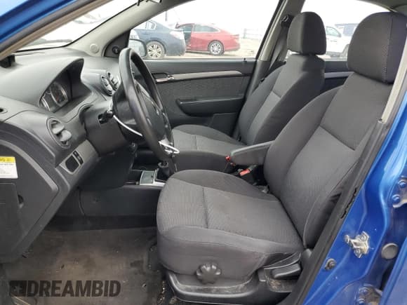 ✅ 2009 Chevrolet Aveo 1LT • VIN: KL1TD56E69B379709 • Lot: 57611735. Wystawiony na Copart z przebiegiem 139 457 mil. Bezpłatny archiwum sprzedaży aukcyjnych z USA i szczegółowy raport historii pojazdu na DreamBid. Zdjęcie 7.