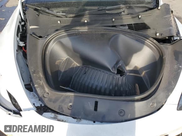 ✅ 2023 Tesla Model Y Long Range • VIN: 7SAYGDEE5PF791022 • Лот: 54855965. Опубликован ранее на Copart с пробегом Не указан. Бесплатный доступ к архиву аукционных продаж из США и подробный отчёт об истории автомобиля на DreamBid. Изображение 11.