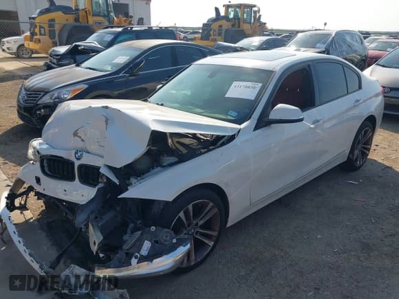 ✅ 2016 BMW 3 Series 328i • VIN: WBA8E9G59GNT83246 • Lot: 43170850. Listed on IAAI with 126,964 mi. Free auction sales archive from the USA and detailed vehicle history report at DreamBid. Image 2.