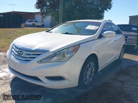 ✅ 2011 Hyundai Sonata GLS • VIN: 5NPEB4AC7BH035740 • Лот: 43624269. Опубликован ранее на IAAI с пробегом 196 160 миль. Бесплатный доступ к архиву аукционных продаж из США и подробный отчёт об истории автомобиля на DreamBid. Изображение 2.