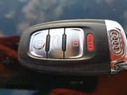 ✅ 2010 Audi A5 Premium Plus • VIN: WAULFAFR2AA002199 • Lot: 43694413. Wystawiony na IAAI z przebiegiem 171 880 mil. Bezpłatny archiwum sprzedaży aukcyjnych z USA i szczegółowy raport historii pojazdu na DreamBid. Zdjęcie 11.