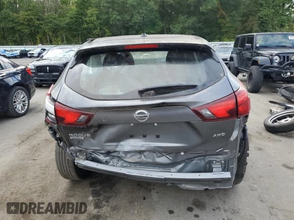 ✅ 2019 Nissan Rogue SV • VIN: JN1BJ1CR3KW310300 • Lot: 80526015. Listed on Copart with 82,045 mi. Free auction sales archive from the USA and detailed vehicle history report at DreamBid. Image 6.