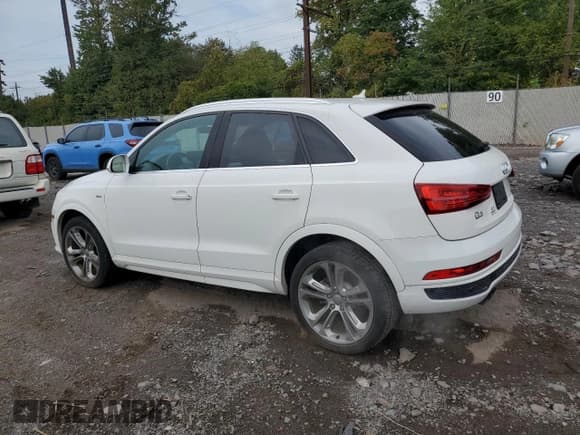 ✅ 2017 Audi Q3 Prestige • VIN: WA1GCCFS5HR003381 • Lot: 81591535. Listed on Copart with 72,615 mi. Free auction sales archive from the USA and detailed vehicle history report at DreamBid. Image 2.