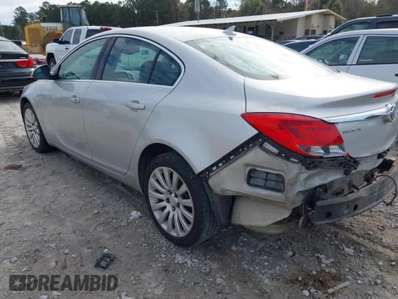 ✅ 2011 Buick Regal CXL RL1 • VIN: W04GN5EC4B1005919 • Lot: 43931506. Listed on IAAI with 70,645 mi. Free auction sales archive from the USA and detailed vehicle history report at DreamBid. Image 3.