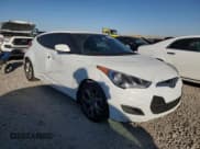 ✅ 2016 Hyundai Veloster • VIN: KMHTC6AD9GU257102 • Lot: 76329424. Wystawiony na Copart z przebiegiem 94 683 mil. Bezpłatny archiwum sprzedaży aukcyjnych z USA i szczegółowy raport historii pojazdu na DreamBid. Zdjęcie 4.