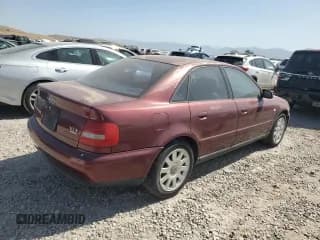 ✅ 2001 Audi A4 • VIN: WAUDC68D01A002424 • Lot: 61969125. Wystawiony na Copart z przebiegiem 92 058 mil. Bezpłatny archiwum sprzedaży aukcyjnych z USA i szczegółowy raport historii pojazdu na DreamBid. Zdjęcie 3.