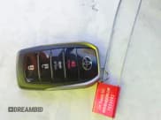 ✅ 2019 Toyota Mirai • VIN: JTDBVRBD8KA006298 • Лот: 43098290. Опубликован ранее на IAAI с пробегом 30 439 миль. Бесплатный доступ к архиву аукционных продаж из США и подробный отчёт об истории автомобиля на DreamBid. Изображение 11.