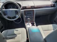 ✅ 2007 Ford Five Hundred SEL • VIN: 1FAFP24187G120737 • Lot: 80136925. Listed on Copart with 147,823 mi. Free auction sales archive from the USA and detailed vehicle history report at DreamBid. Image 8.