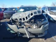 ✅ 2021 Jeep Cherokee Latitude Lux • VIN: 1C4PJLMX2MD103522 • Лот: 43630620. Опубликован ранее на IAAI с пробегом 60 653 миль. Бесплатный доступ к архиву аукционных продаж из США и подробный отчёт об истории автомобиля на DreamBid. Изображение 12.