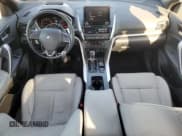 ✅ 2022 Mitsubishi Eclipse Cross SE • VIN: JA4ATWAA2NZ054080 • Lot: 70543675. Wystawiony na Copart z przebiegiem 58 617 mil. Bezpłatny archiwum sprzedaży aukcyjnych z USA i szczegółowy raport historii pojazdu na DreamBid. Zdjęcie 8.