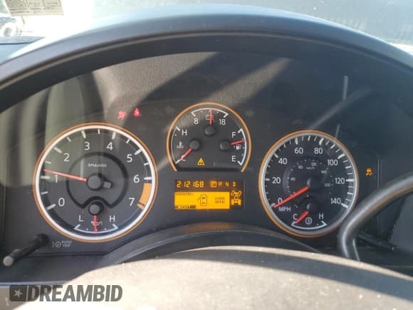 ✅ 2012 Nissan Titan SV • VIN: 1N6AA0EJ9CN309201 • Lot: 68873305. Wystawiony na Copart z przebiegiem 212 168 mil. Bezpłatny archiwum sprzedaży aukcyjnych z USA i szczegółowy raport historii pojazdu na DreamBid. Zdjęcie 9.