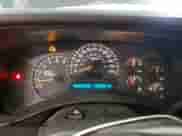 ✅ 2005 Chevrolet Silverado 1500 LS • VIN: 1GCEK19V55Z330708 • Lot: 55896355. Wystawiony na Copart z przebiegiem 186 270 mil mil. Skorzystaj z bezpłatnego archiwum sprzedaży aukcyjnych z USA i zobacz szczegółowy raport historii pojazdu na DreamBid. Zdjęcie 9.