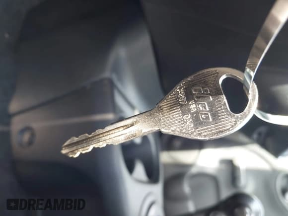 ✅ 2016 Nissan Versa S • VIN: 3N1CN7AP3GL901172 • Lot: 43035587. Listed on IAAI with 175,154 mi. Free auction sales archive from the USA and detailed vehicle history report at DreamBid. Image 11.