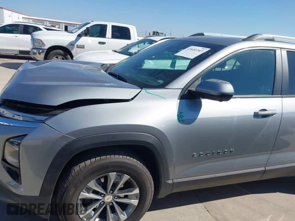 ✅ 2025 Chevrolet Equinox AWD LT • VIN: 3GNAXPEG3SL319162 • Лот: 43651163. Опубликован ранее на IAAI с пробегом 11 748 миль. Бесплатный доступ к архиву аукционных продаж из США и подробный отчёт об истории автомобиля на DreamBid. Изображение 14.