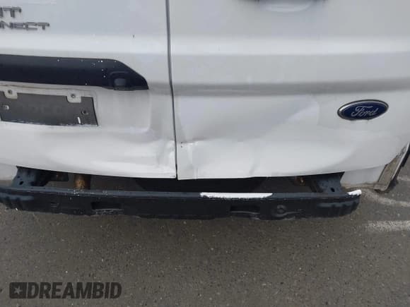 ✅ 2020 Ford Transit Connect XL • VIN: NM0LS7E26L1465775 • Lot: 42900830. Wystawiony na IAAI z przebiegiem 100 383 mil. Bezpłatny archiwum sprzedaży aukcyjnych z USA i szczegółowy raport historii pojazdu na DreamBid. Zdjęcie 6.