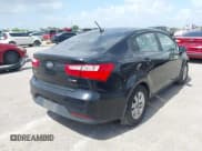 ✅ 2016 Kia Rio EX • VIN: KNADN4A38G6661279 • Lot: 42552743. Wystawiony na IAAI z przebiegiem 115 132 mil. Bezpłatny archiwum sprzedaży aukcyjnych z USA i szczegółowy raport historii pojazdu na DreamBid. Zdjęcie 4.