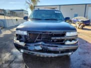 ✅ 2004 Chevrolet Suburban LT • VIN: 3GNFK16Z34G266492 • Lot: 90103875. Listed on Copart with 215,482 mi. Free auction sales archive from the USA and detailed vehicle history report at DreamBid. Image 5.