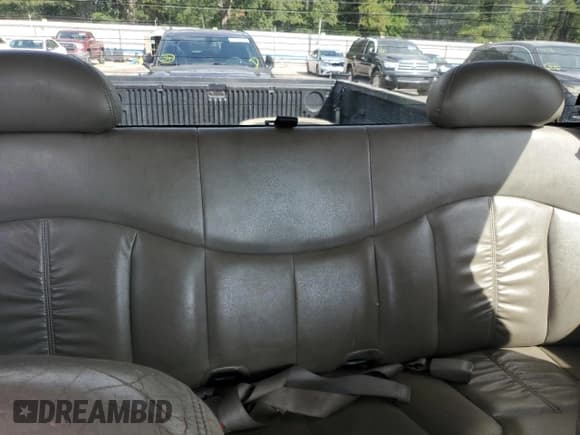 ✅ 2001 Chevrolet Silverado 1500 LS • VIN: 2GCEC19T811367833 • Лот: 81670605. Опубликован ранее на Copart с пробегом 229 000 миль. Бесплатный доступ к архиву аукционных продаж из США и подробный отчёт об истории автомобиля на DreamBid. Изображение 10.