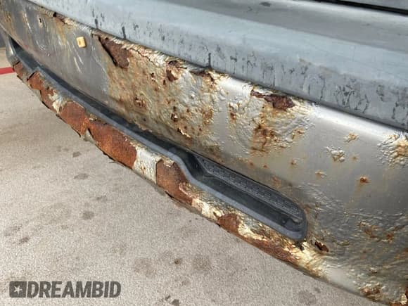 ✅ 2009 Dodge 1500 TRX • VIN: 1D3HV18P79S770586 • Lot: 42175579. Wystawiony na IAAI z przebiegiem 246 449 mil. Bezpłatny archiwum sprzedaży aukcyjnych z USA i szczegółowy raport historii pojazdu na DreamBid. Zdjęcie 1.