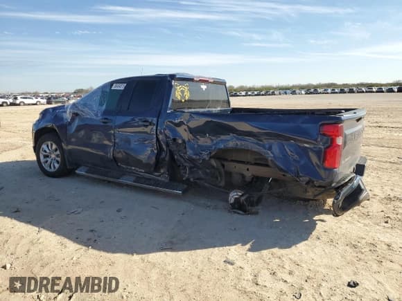 ✅ 2020 Chevrolet Silverado 1500 Custom • VIN: 1GCRWBEK5LZ312066 • Lot: 88494515. Wystawiony na Copart z przebiegiem Nie podano. Bezpłatny archiwum sprzedaży aukcyjnych z USA i szczegółowy raport historii pojazdu na DreamBid. Zdjęcie 2.