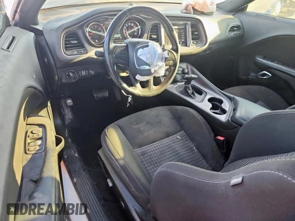 ✅ 2023 Dodge Challenger GT • VIN: 2C3CDZJG5PH503941 • Lot: 84649275. Wystawiony na Copart z przebiegiem 45 752 mil. Bezpłatny archiwum sprzedaży aukcyjnych z USA i szczegółowy raport historii pojazdu na DreamBid. Zdjęcie 8.