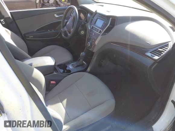 2018 Hyundai Santa Fe 2.4L z VIN 5NMZTDLB1JH071714, wystawiony jako IAAI lot #43613080 z przebiegiem 110 090 mil mil oraz . Historia ofert i sprzedaży dostępna na DreamBid. Obrazek 5.